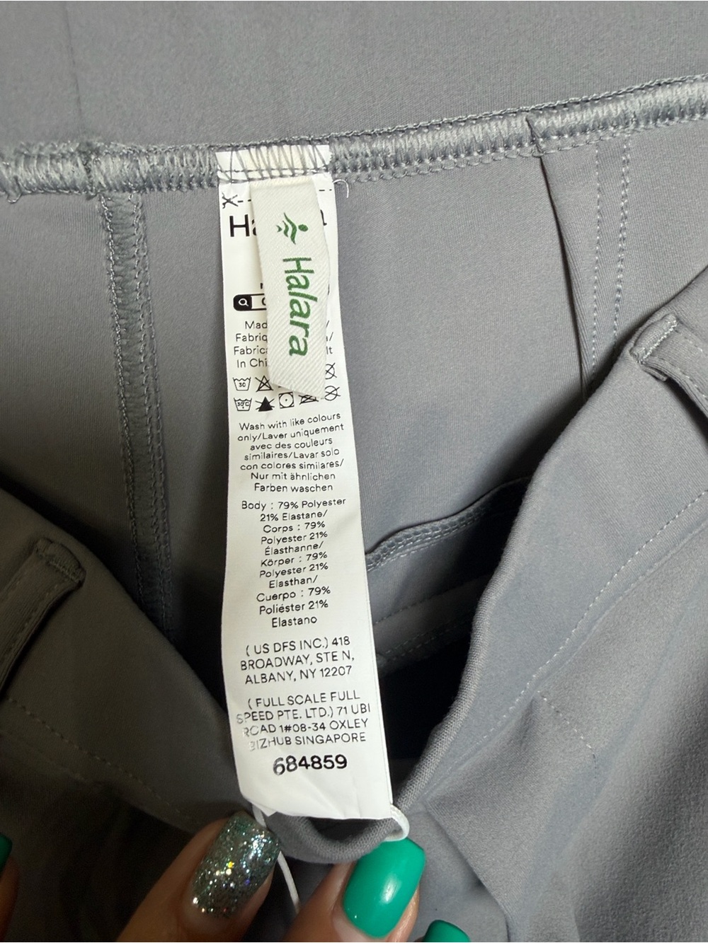 HALARA Relaxed Wide-Leg High-Waist Pants in Gray - Picture 7 of 9